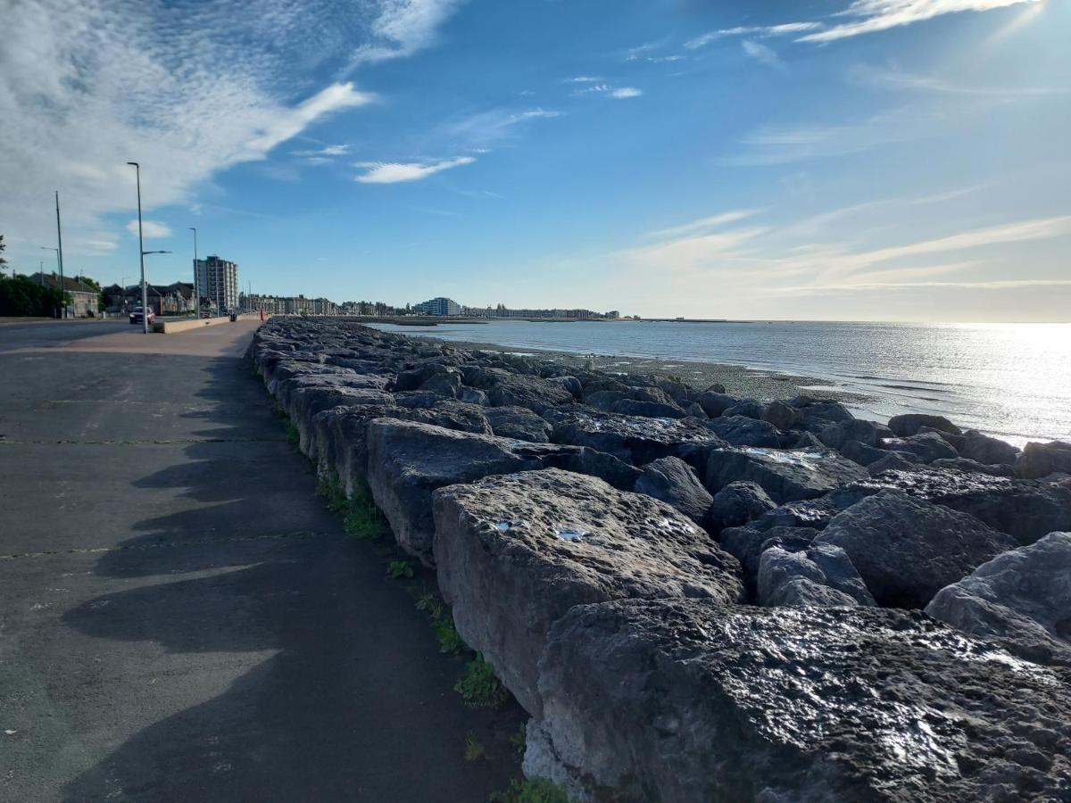2 Bed Apartment 5Min From Sea In Bare Morecombe Morecambe Ngoại thất bức ảnh